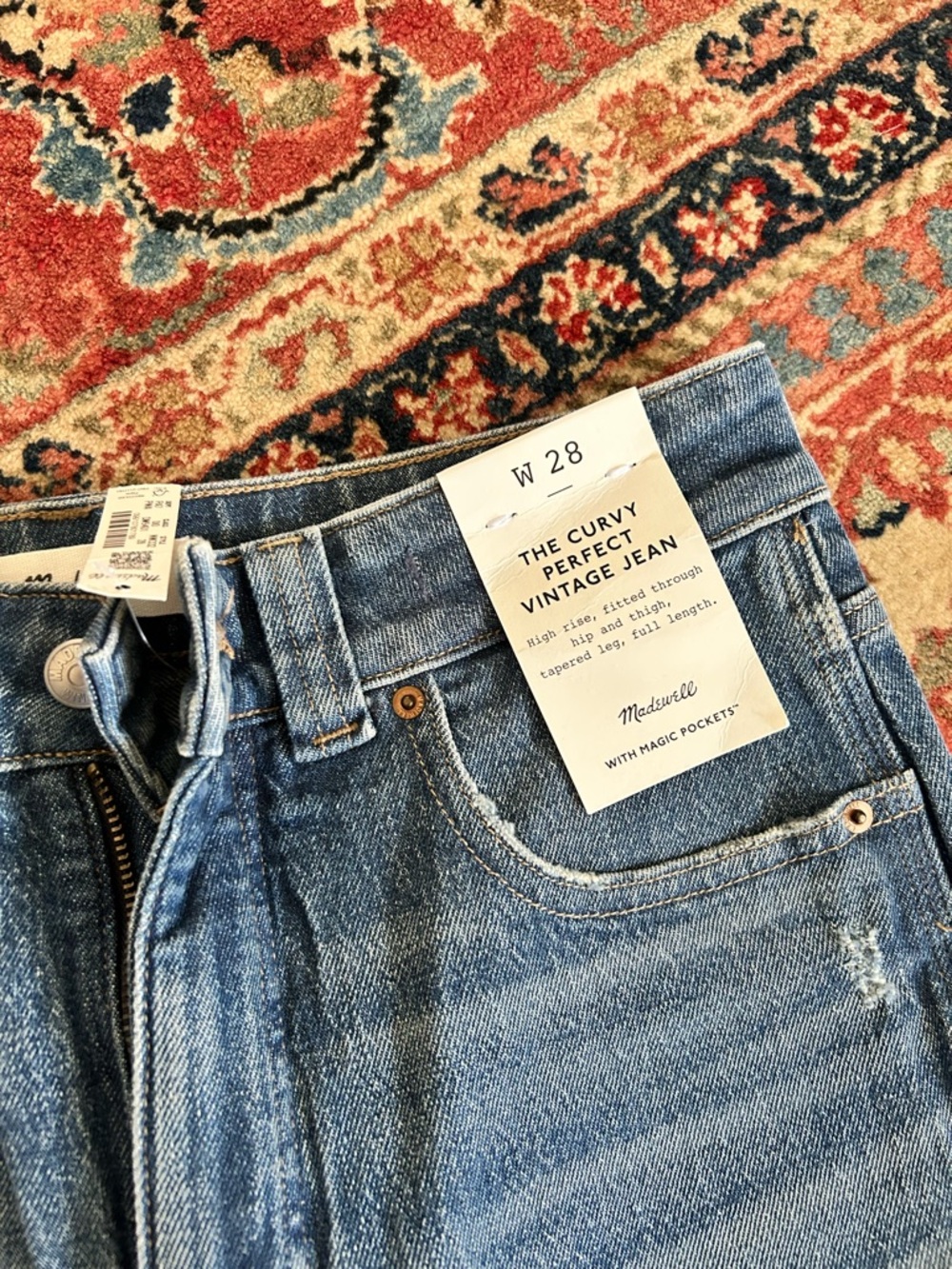 Madewell High-Rise Curvy Vintage Jeans in Blue. NWT
